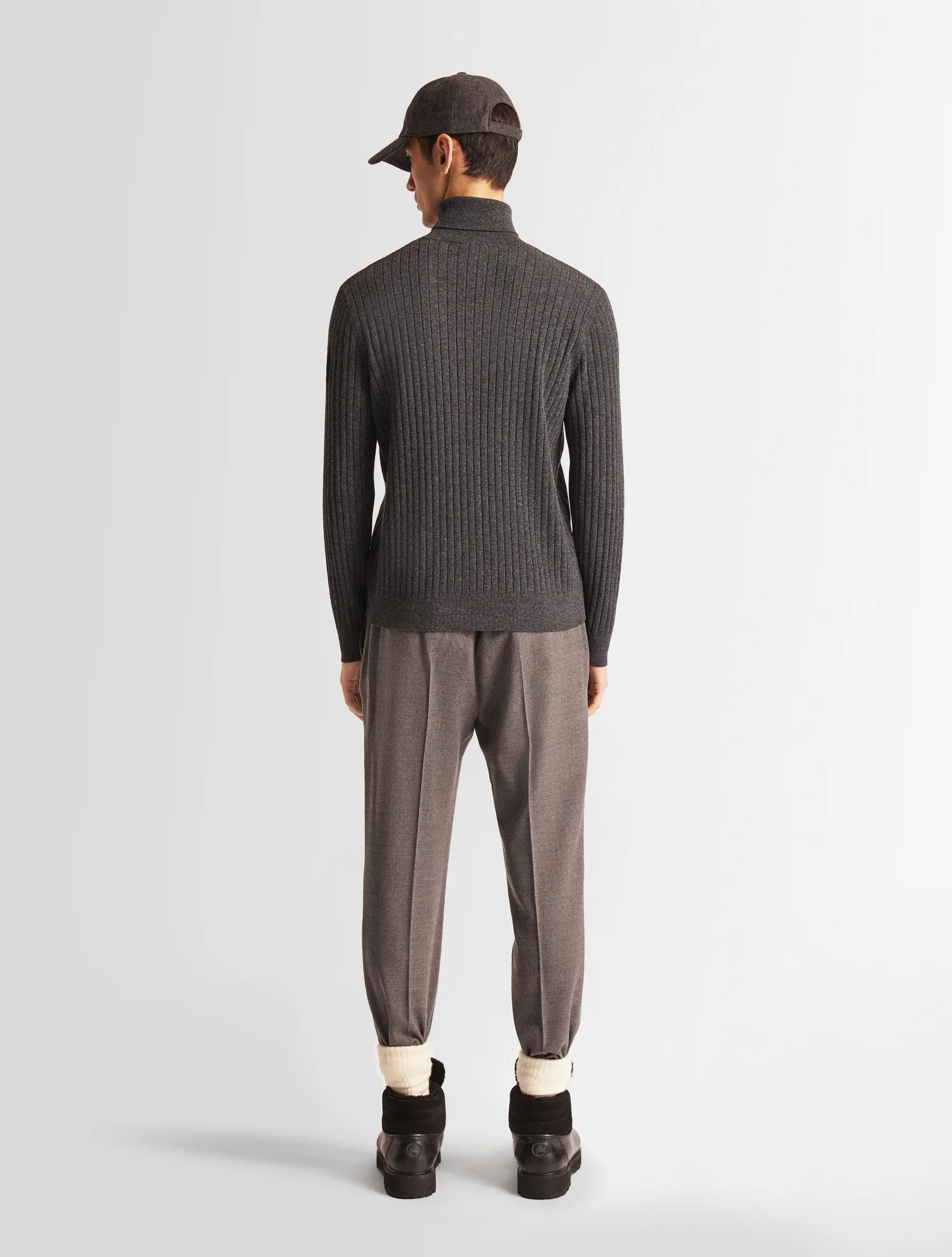PULL ARMAND - Image 3