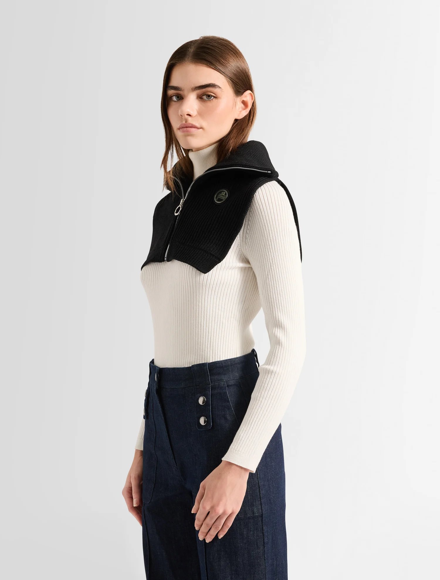 TOUR DE COU KNIT BIB - Image 3